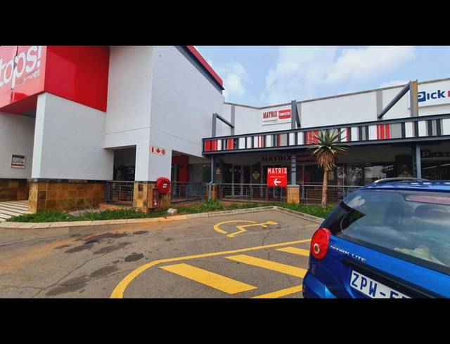 RETAIL PROPERTY TO RENT IN LYNNWOOD